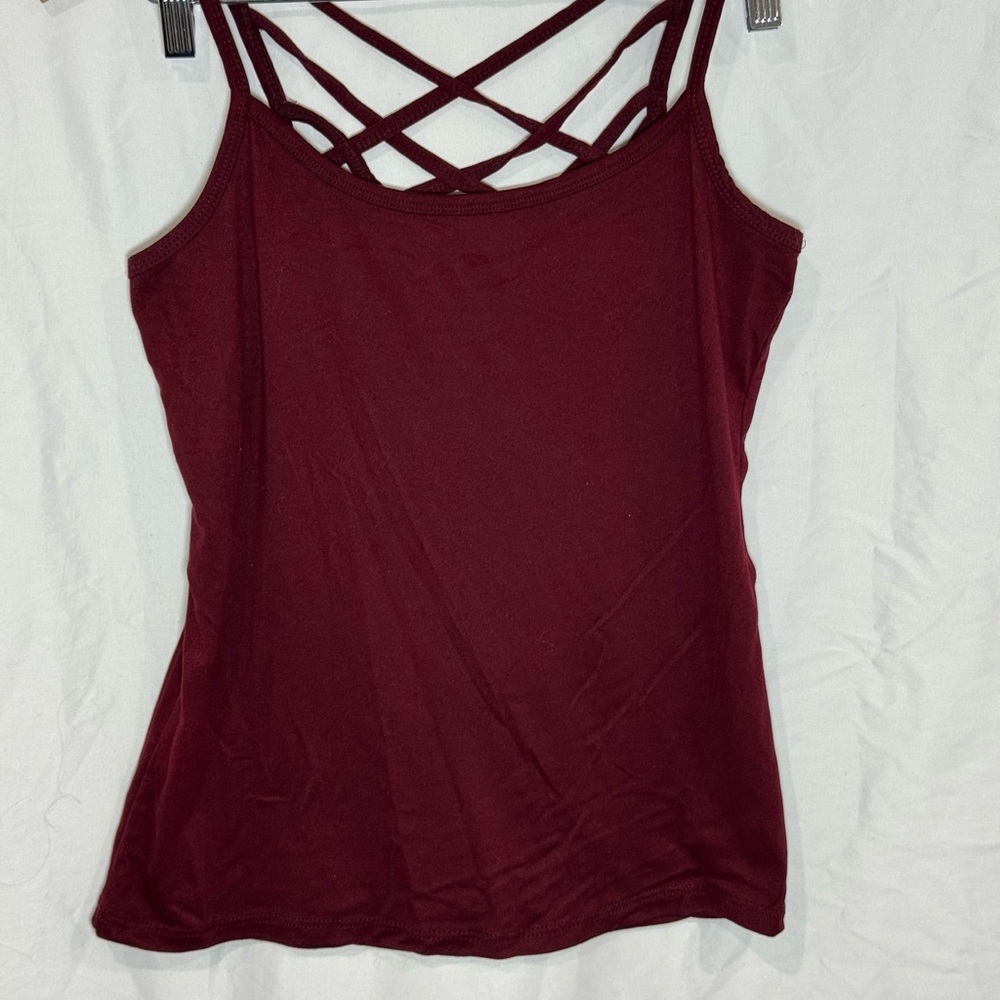 Justify Deep Red Crisscross Back Camisole Size Large